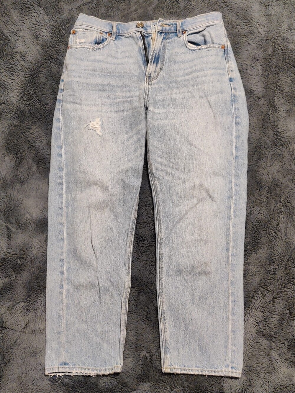 American Eagle Outfitters Light Blue High-Rise Straight Jeans